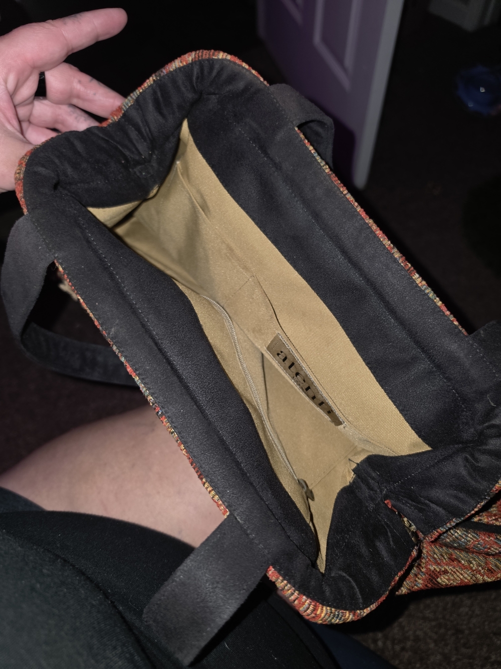 Atenti-USA Made Tapastry bag - Picture 8 of 10